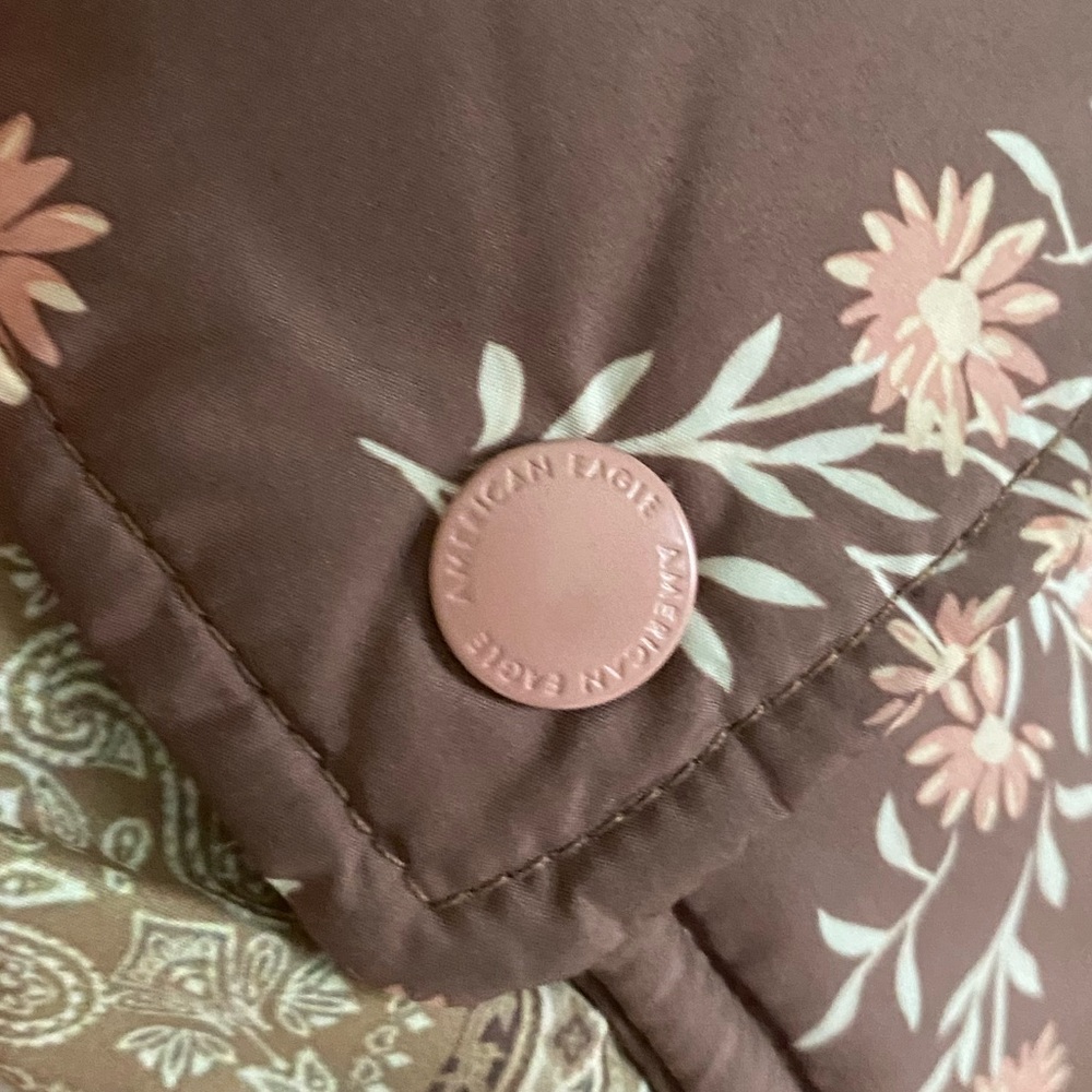 American Eagle Quilted Floral Patchwork Brown Pin… - image 2